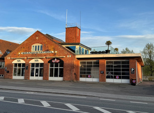 Kontor/butik/lager i den gamle brandstation
